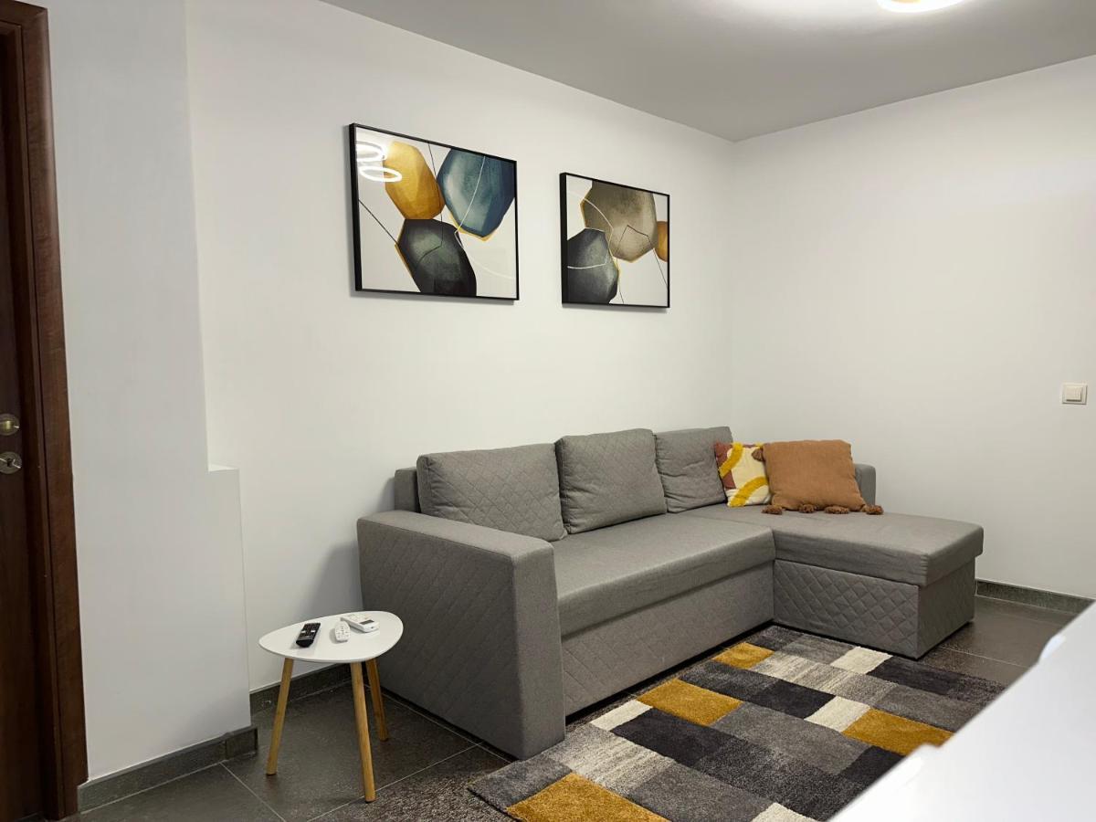 Xox Comfort Obregia Bukares Bagian luar foto